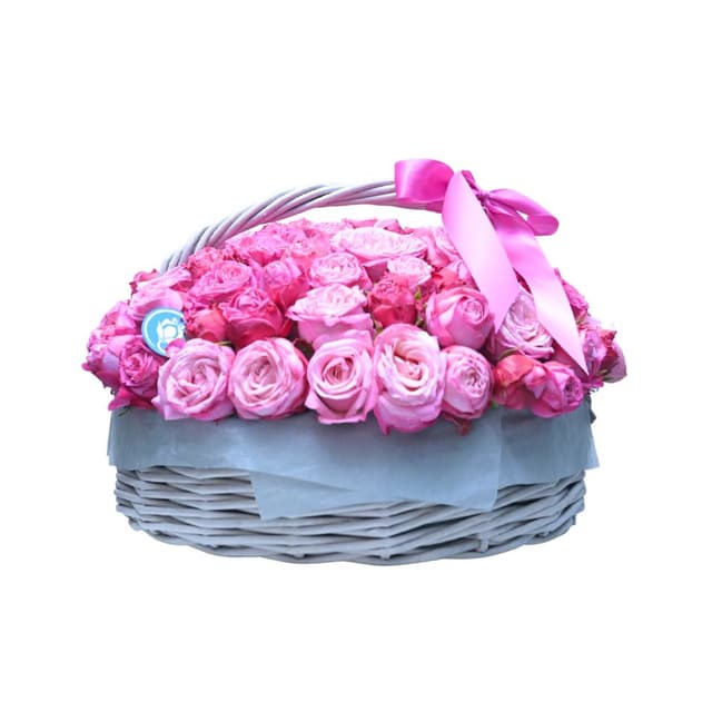 Basket "Sabrina" with peony roses
